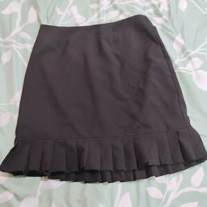 Chic Black Pencil Skirt with Ruffle Hem